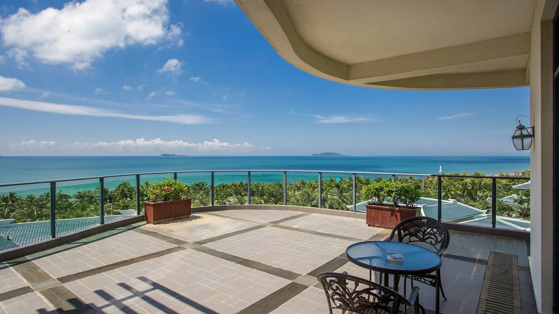 Sisuo Seaview Hotel Sanya